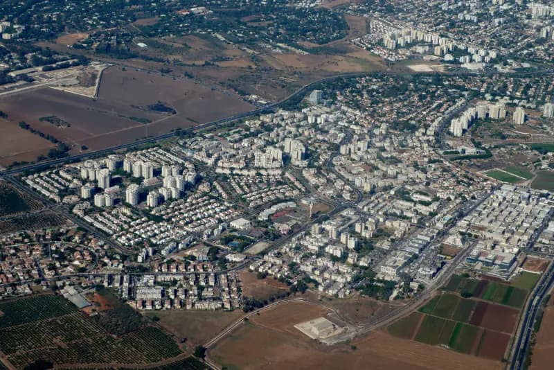 אור יהודה